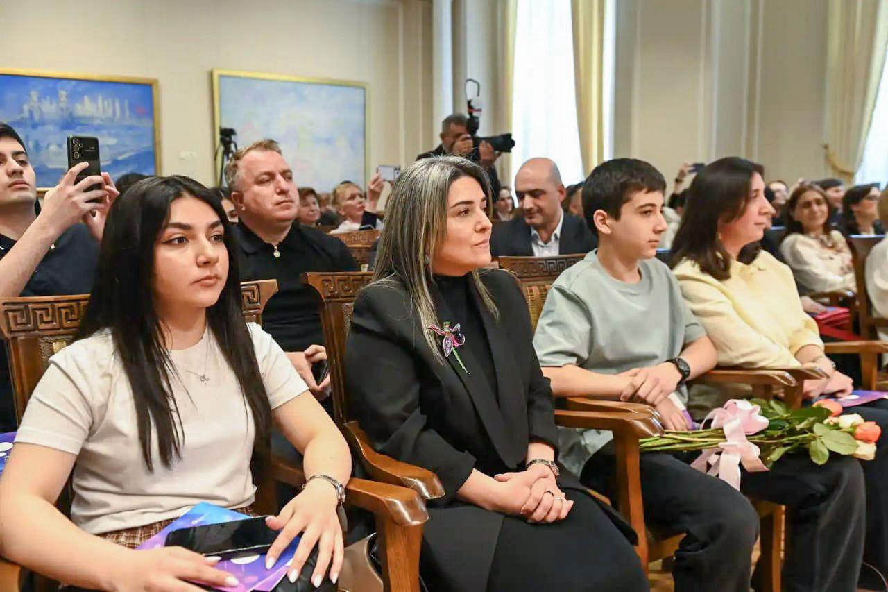 DOST İnklüziv İnkişaf və Yaradıcılıq Mərkəzinin istedadları Milli İncəsənət  Muzeyində konsert proqramı ilə çıxış ediblər