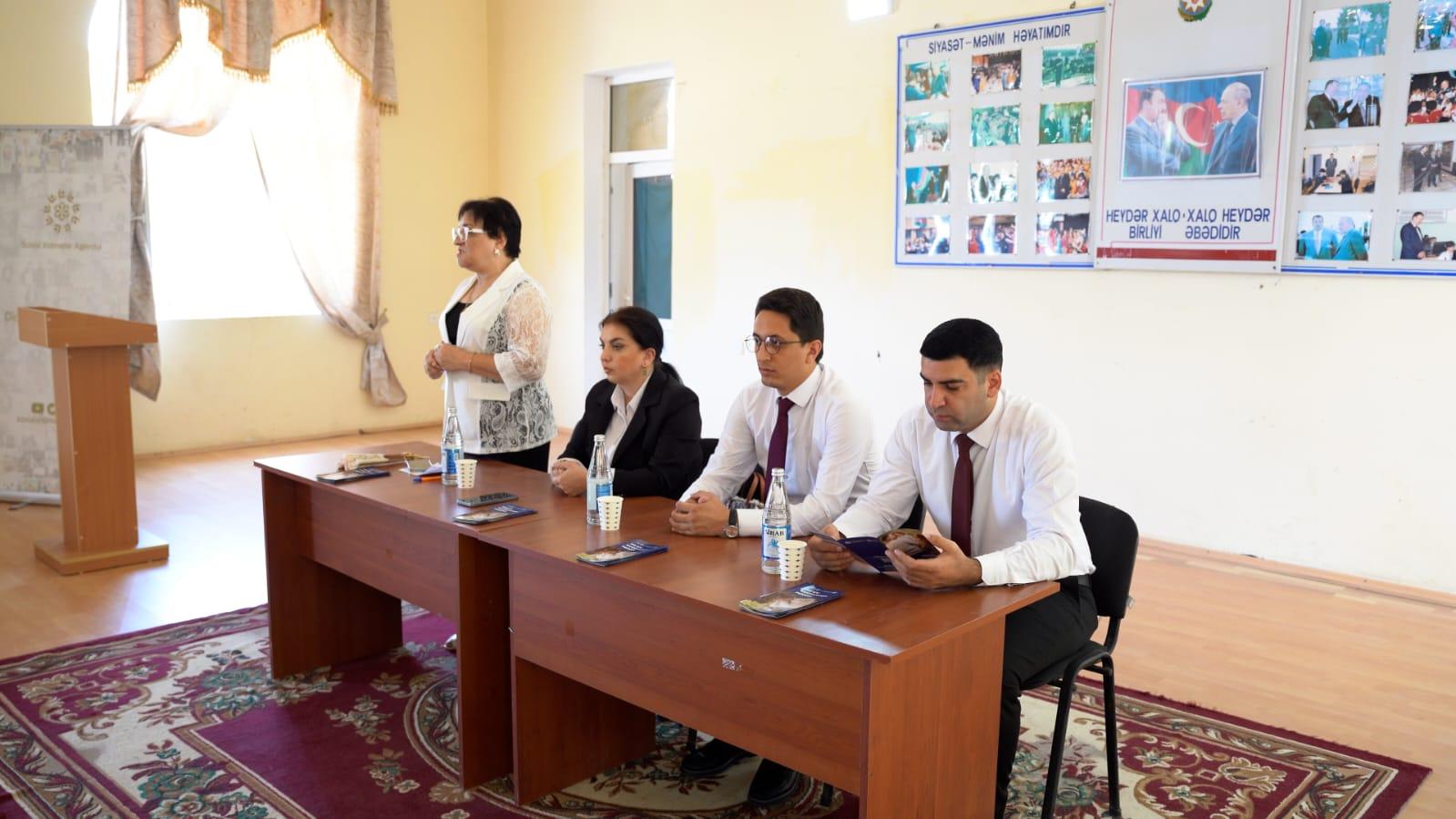 Bölgələrdə “Himayədar ailə” mövzusunda görüşlər keçirilib